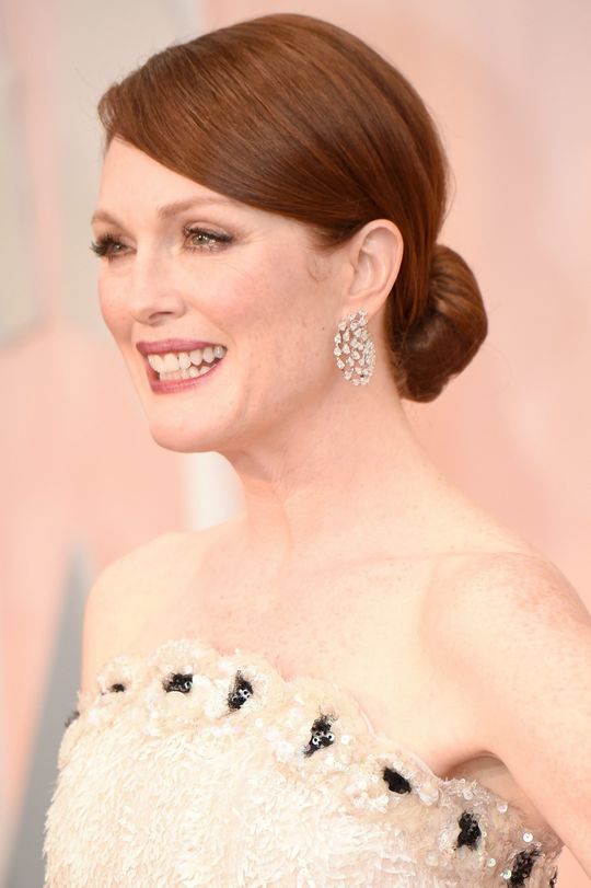 Julianne Moore Makeup for Oscars 2015